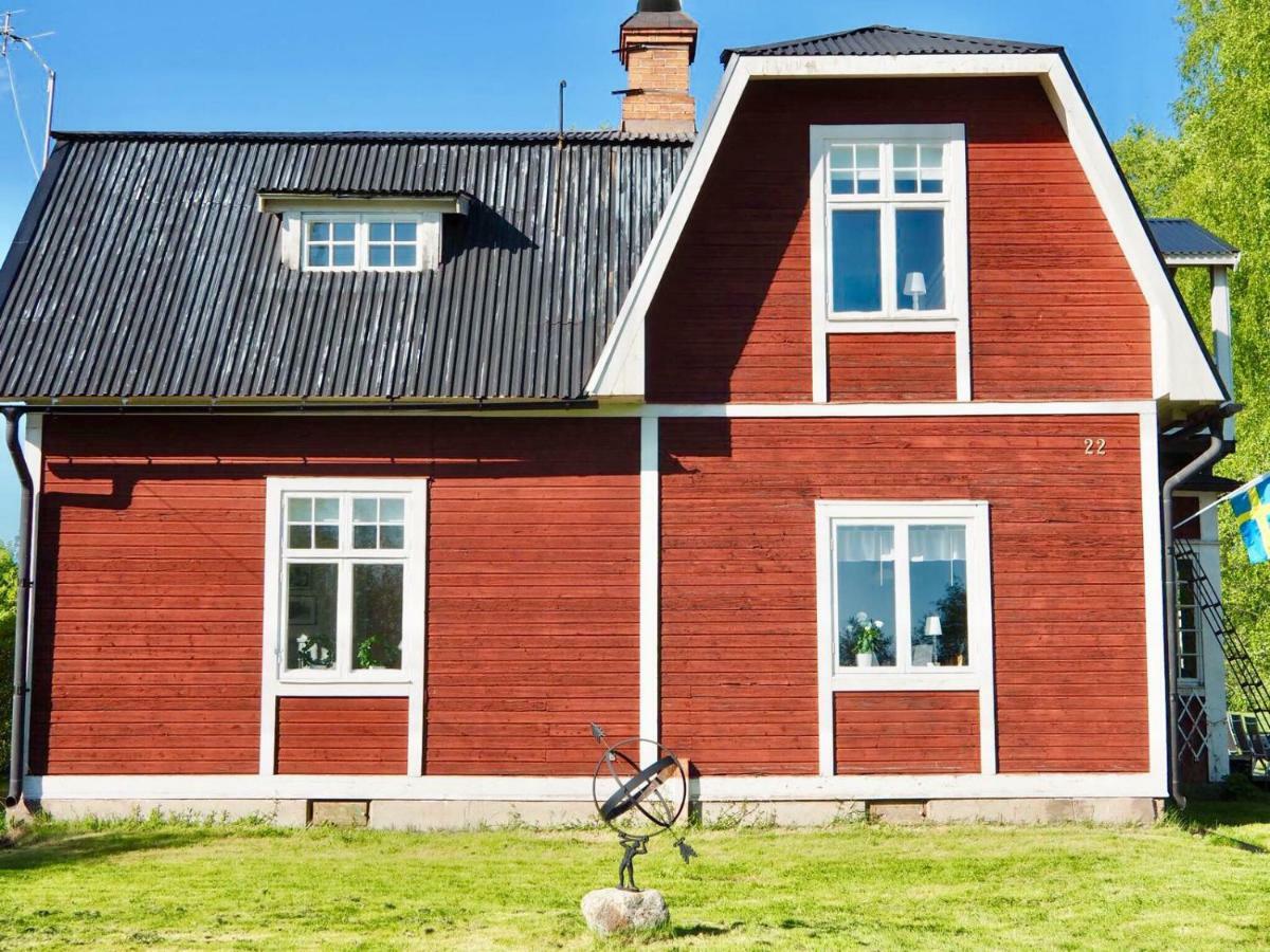 Orsastuguthyrning-Kyrkbyn Villa Exterior foto